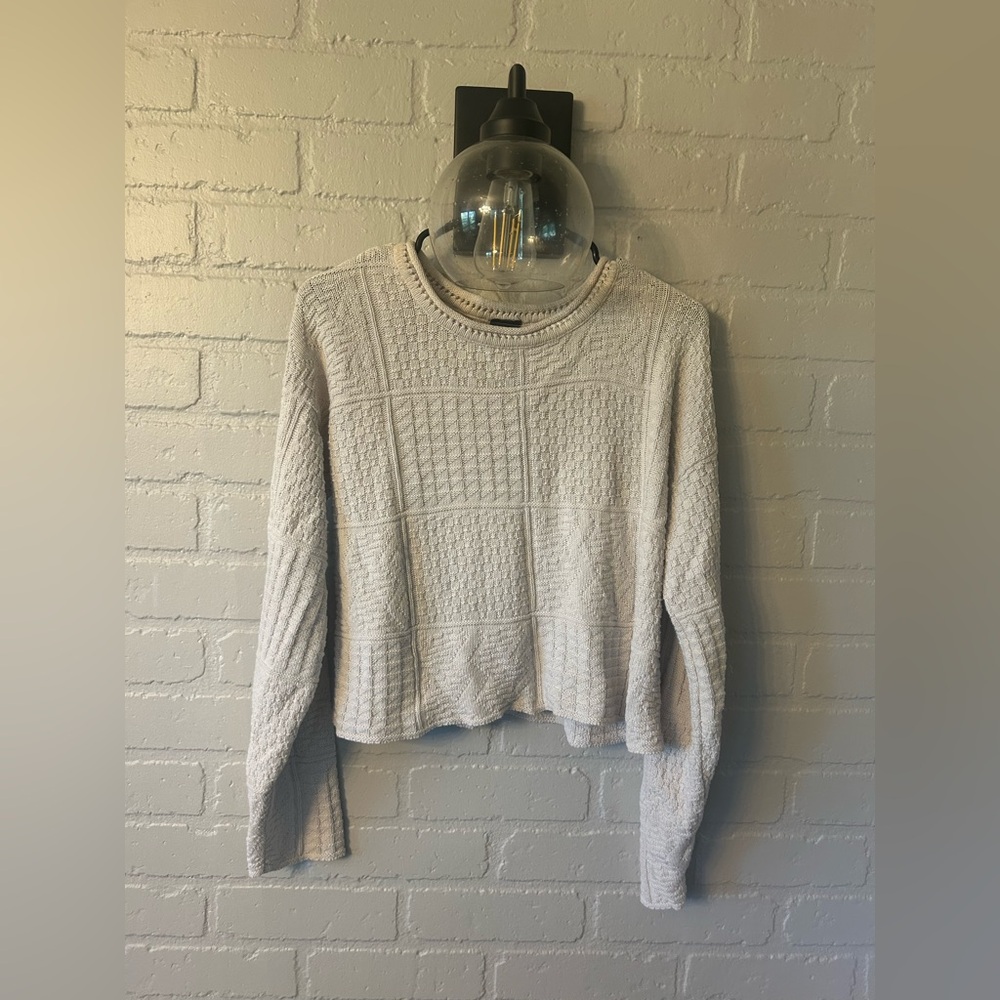 ellemenno Cream Textured Knit Top